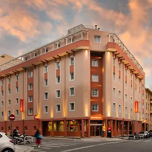 Easyhotel Palais Des Congrès – Old Town France