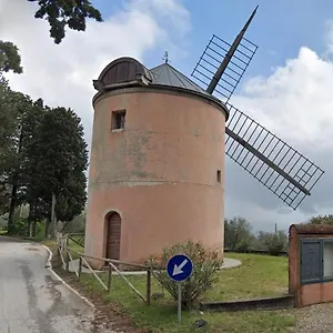 Tre Cipressi , Pontassieve Italia